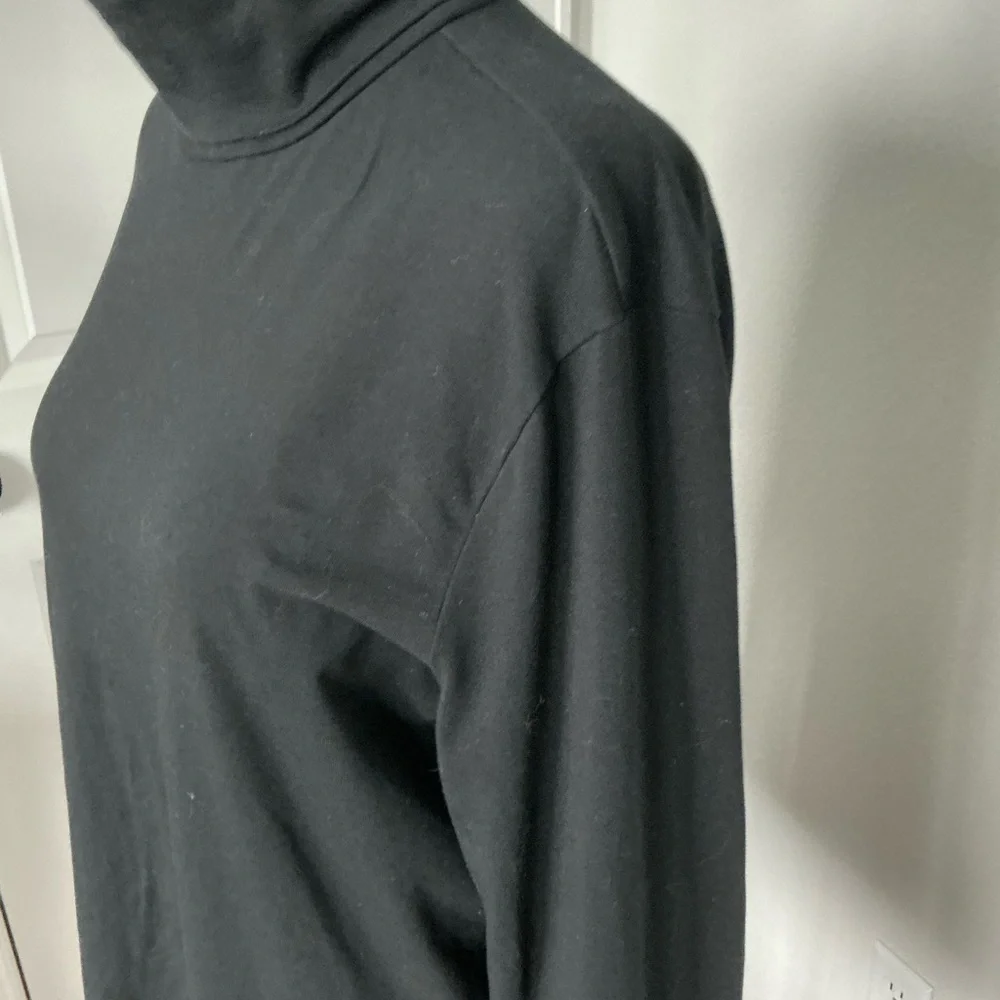 Eddie Bauer Women’s Black Turtle Neck Top Size XL - Picture 5 of 6